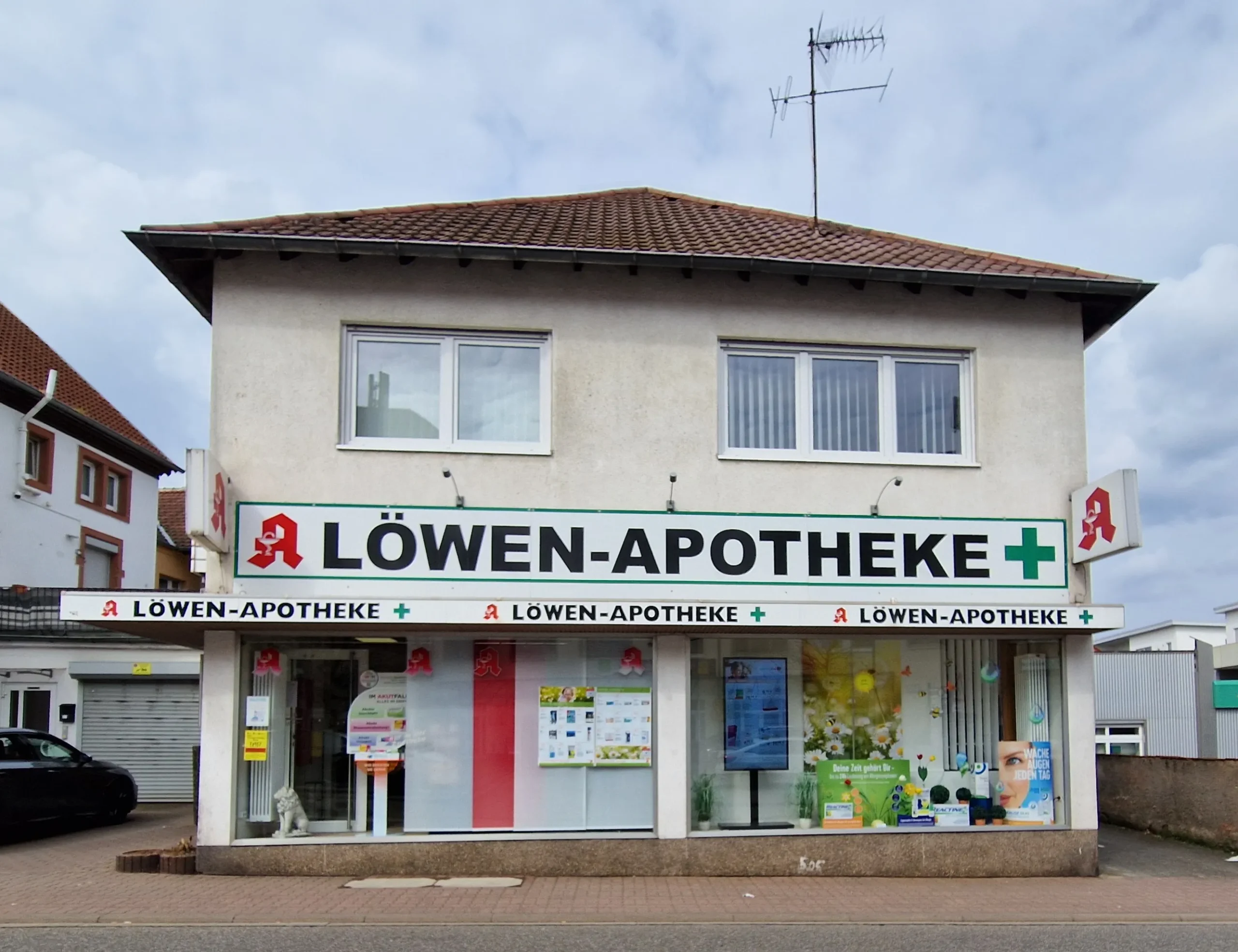 Apotheke außen